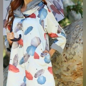 Oopera Umbrellas Reversible Raincoat Size L